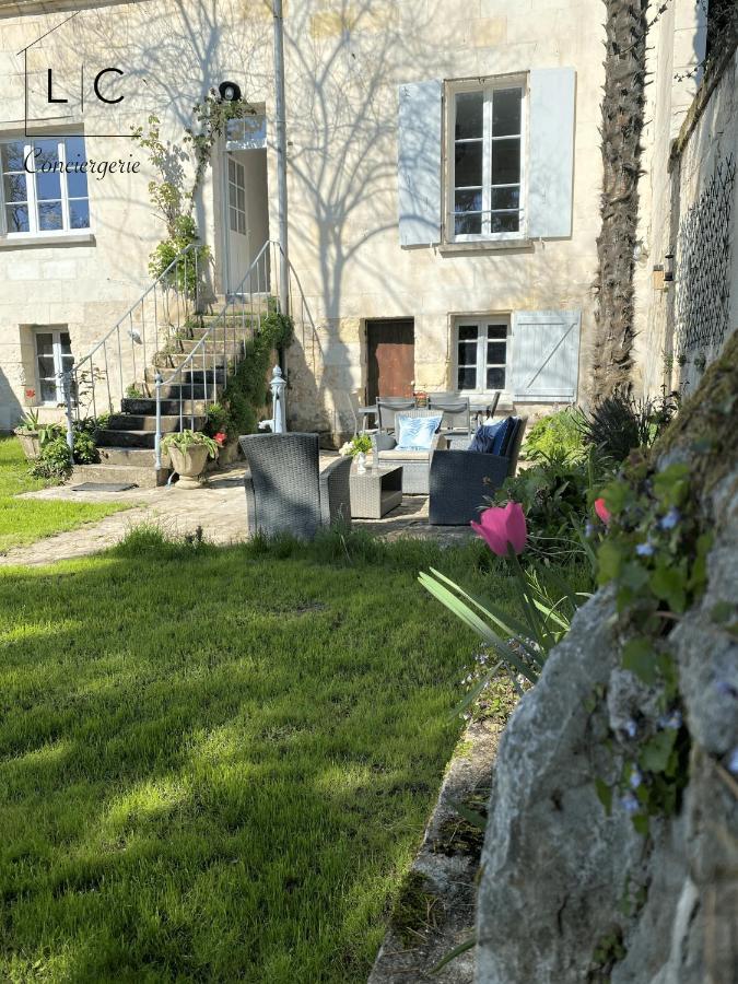 Gite Saint Joseph Loches Exteriör bild